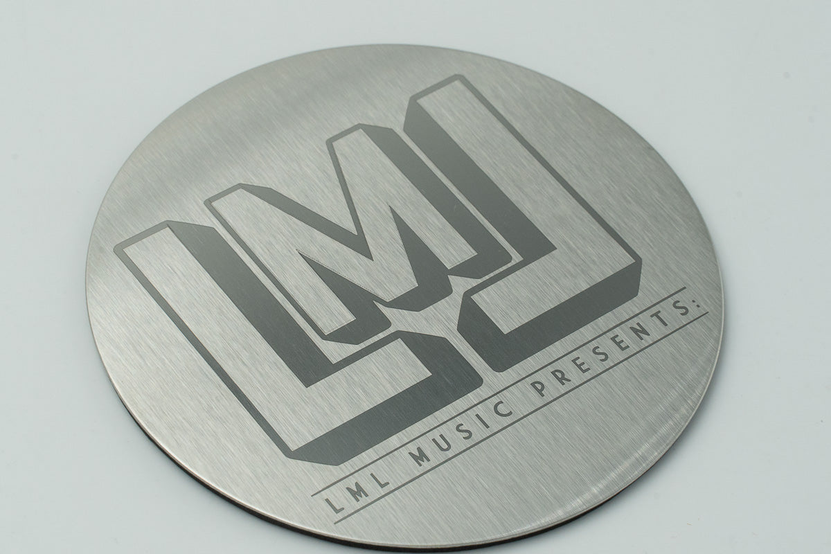 Gravierte Untersetzer aus Stahl