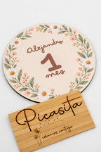 Personalisierte Meilensteinkarten aus Holz