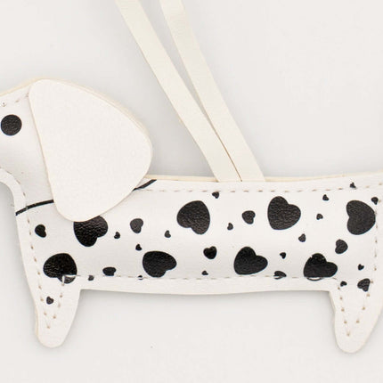 Colgantes para Bolsos de Cuero PU Perro Salchicha Blanco Corazones Negros
