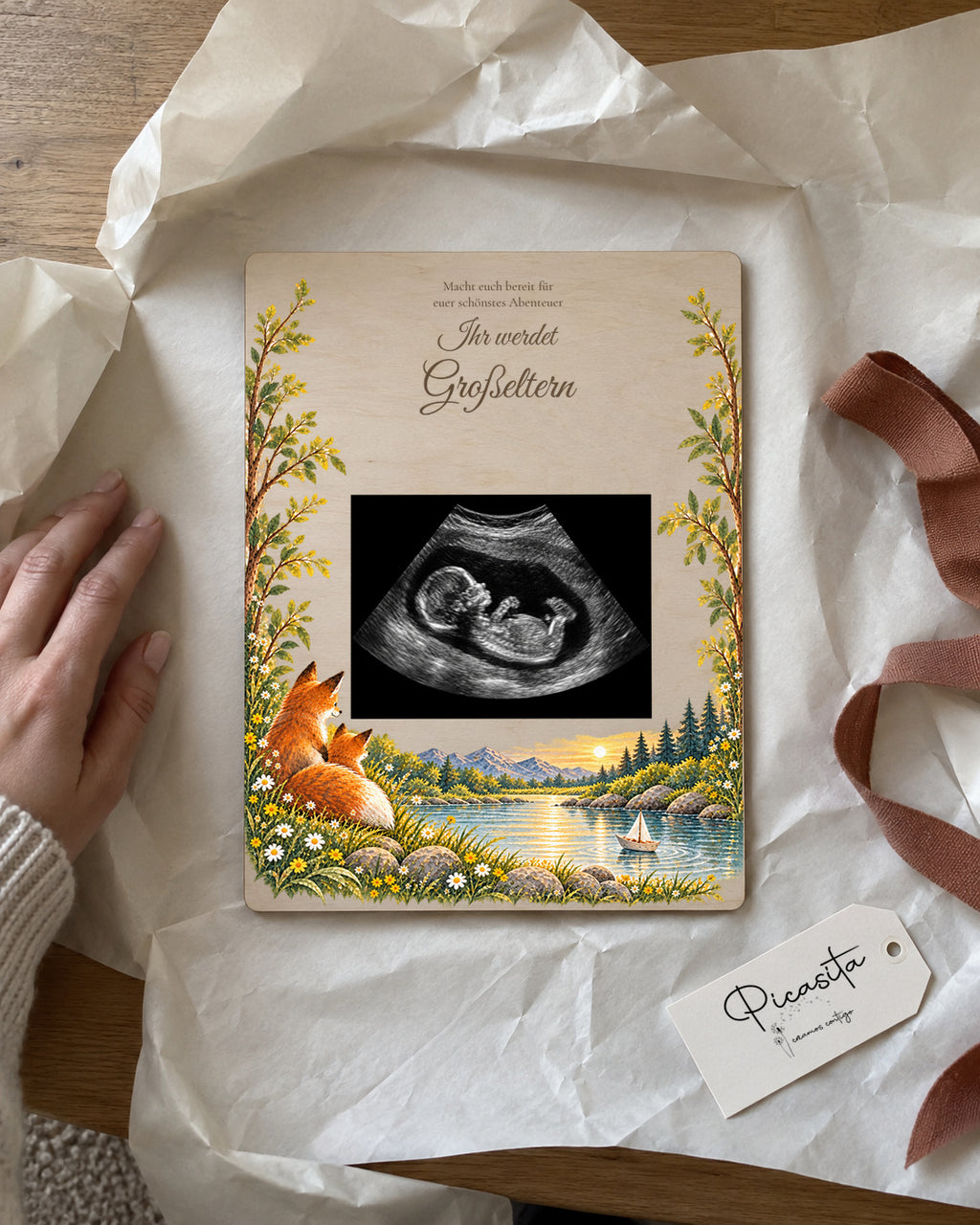 Simulierte Vorschau: Abenteuer auf Sperrholz, 15 × 20 cm, mit synthetischem Ultraschallbild zur Illustration. Geschenkszene.