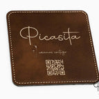 Quadratisch / Gold auf Rustikal Braun